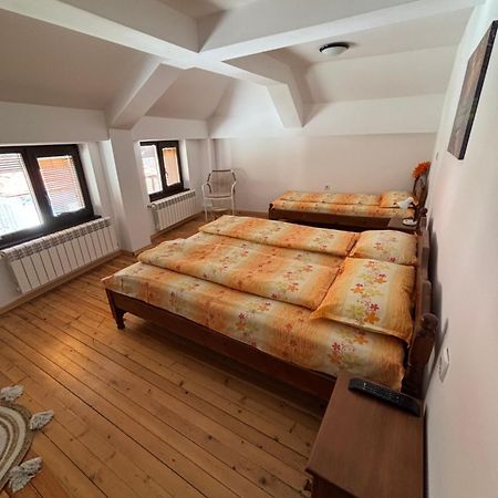 Yovkovata Kyshta Hotel ชิฟลิค ภายนอก รูปภาพ